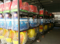 為什么游樂設(shè)備大多采用玻璃鋼材質(zhì)？